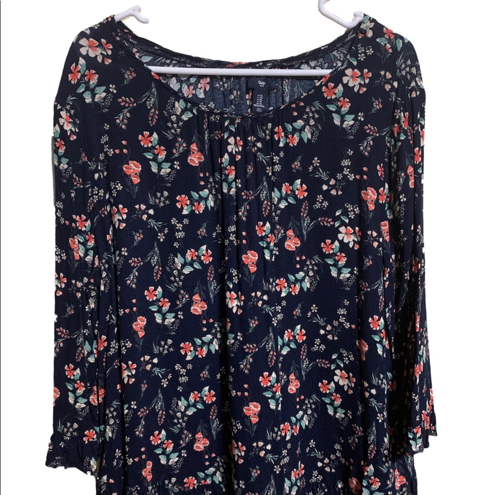 Gap floral top